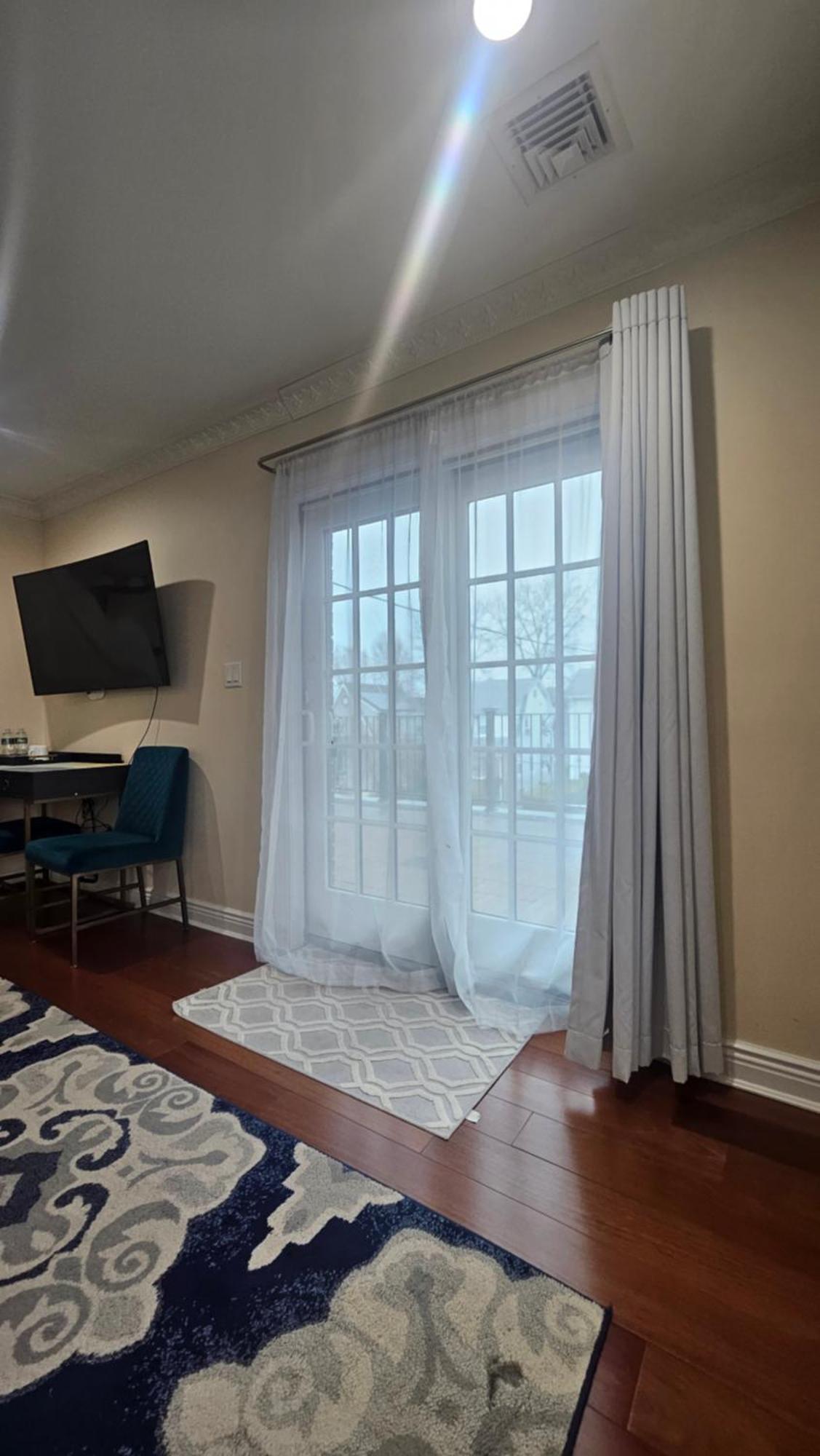 Luxury Hotel-Style Room In Queens, Нью-Йорк Экстерьер фото